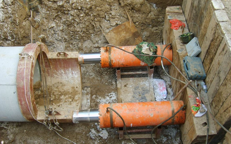 海港顶管工程的施工方式