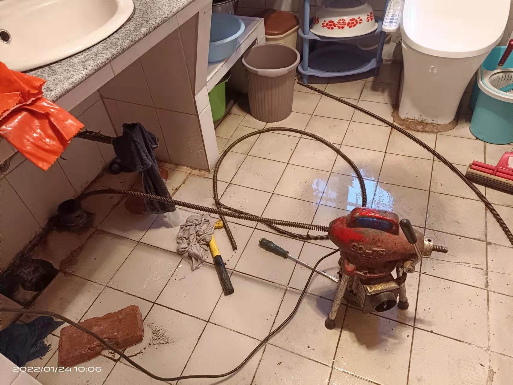 海港疏通厨房下水道，地漏疏通